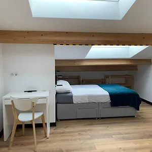 L Isle Jourdain Bel Climatisé Proximité Du Centre Appartement