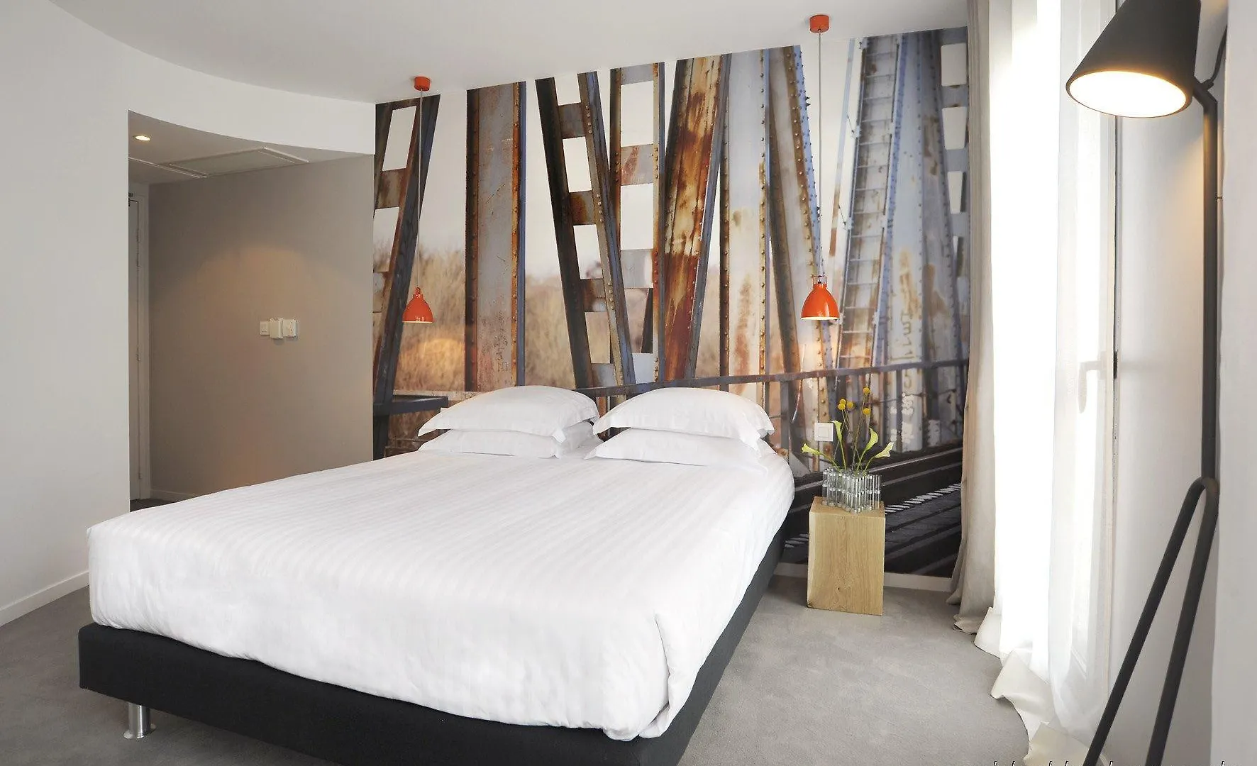 Hotel L’Échappée Belle LʼIsle-Jourdain 3*,  Francia